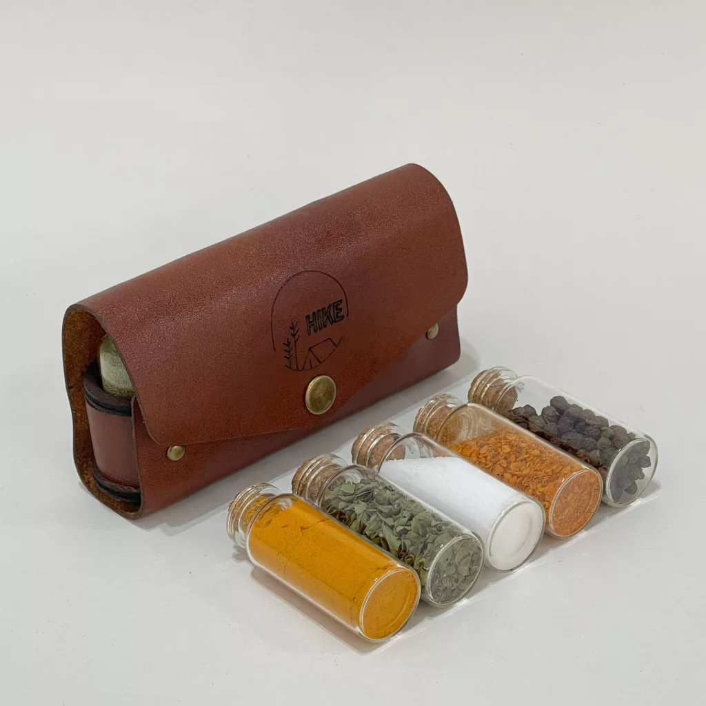 ظرف ادویه سفری مدل hike