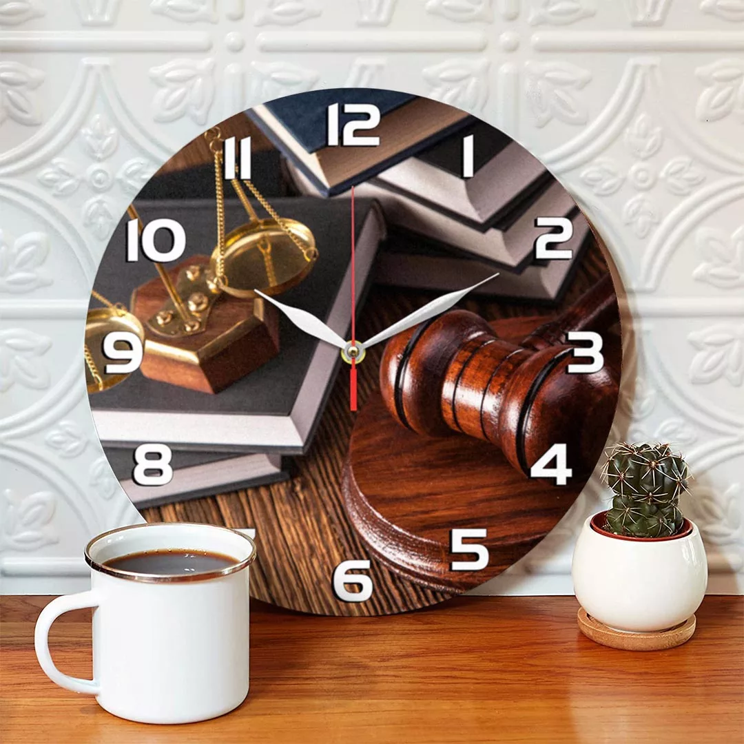 ساعت دیواری طرح ترازو و چکش قاضی کد 1419