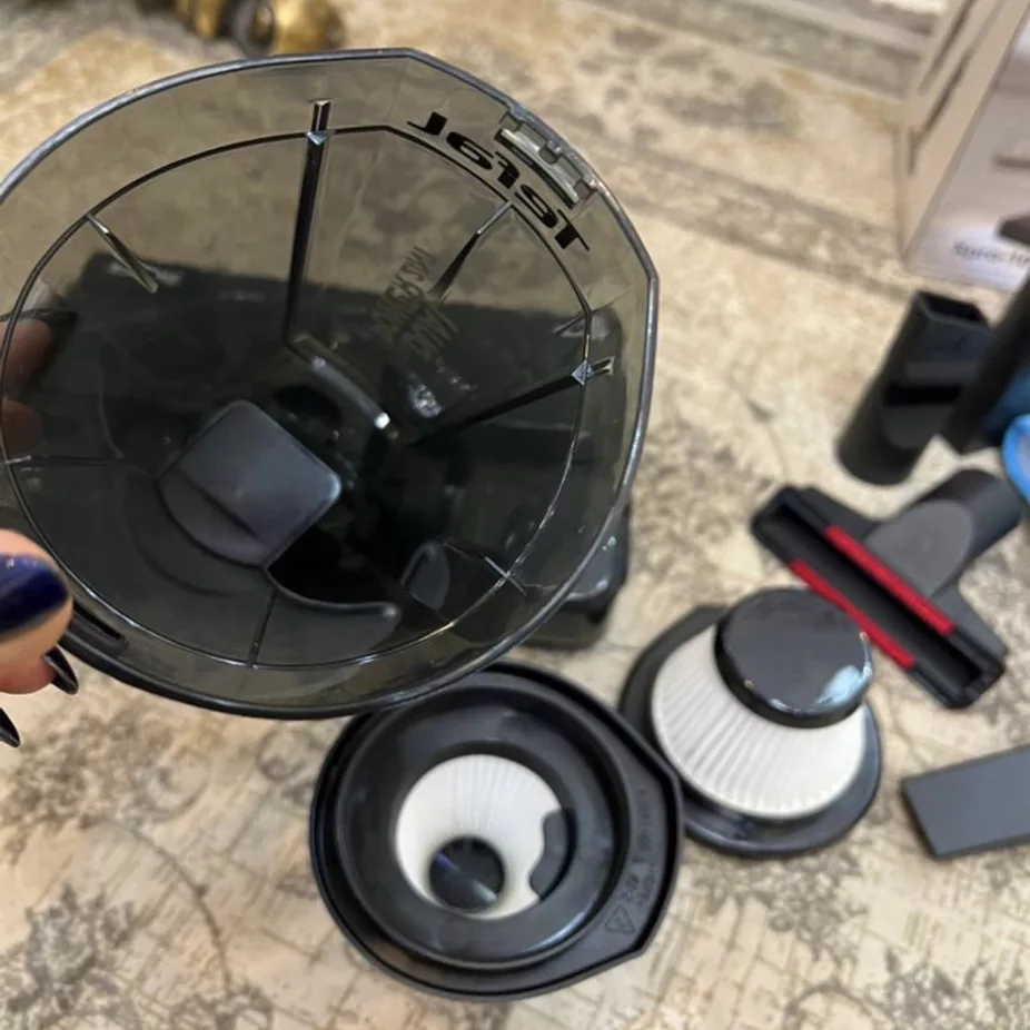 جاروبرقی 600 وات تفال مدل XPro1000