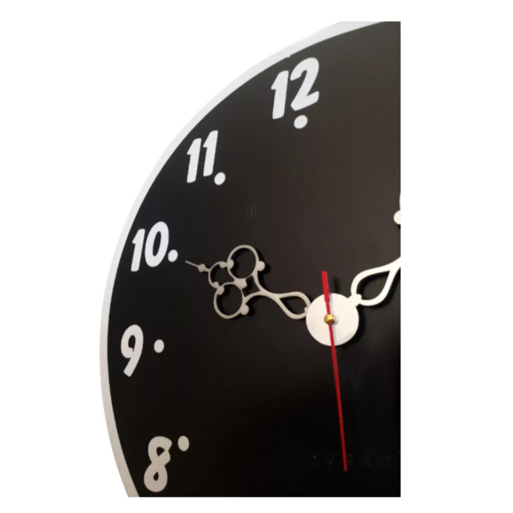 ساعت دیواری کوارتز مدل spd-bww