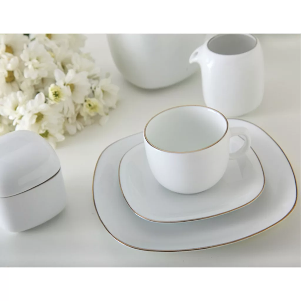 سرویس 27 پارچه چینی زرین ایران سری کواترو مدل Zarin درجه عالی