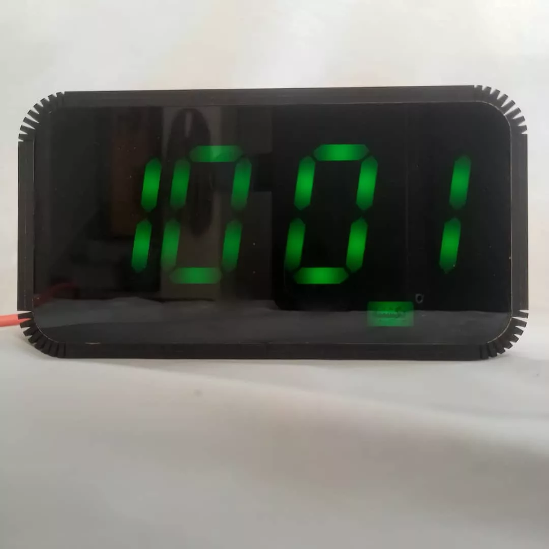 ساعت دیجیتال رومیزی مدل چوبی 815