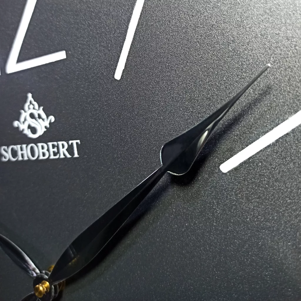 ساعت دیواری شوبرت مدل 5304