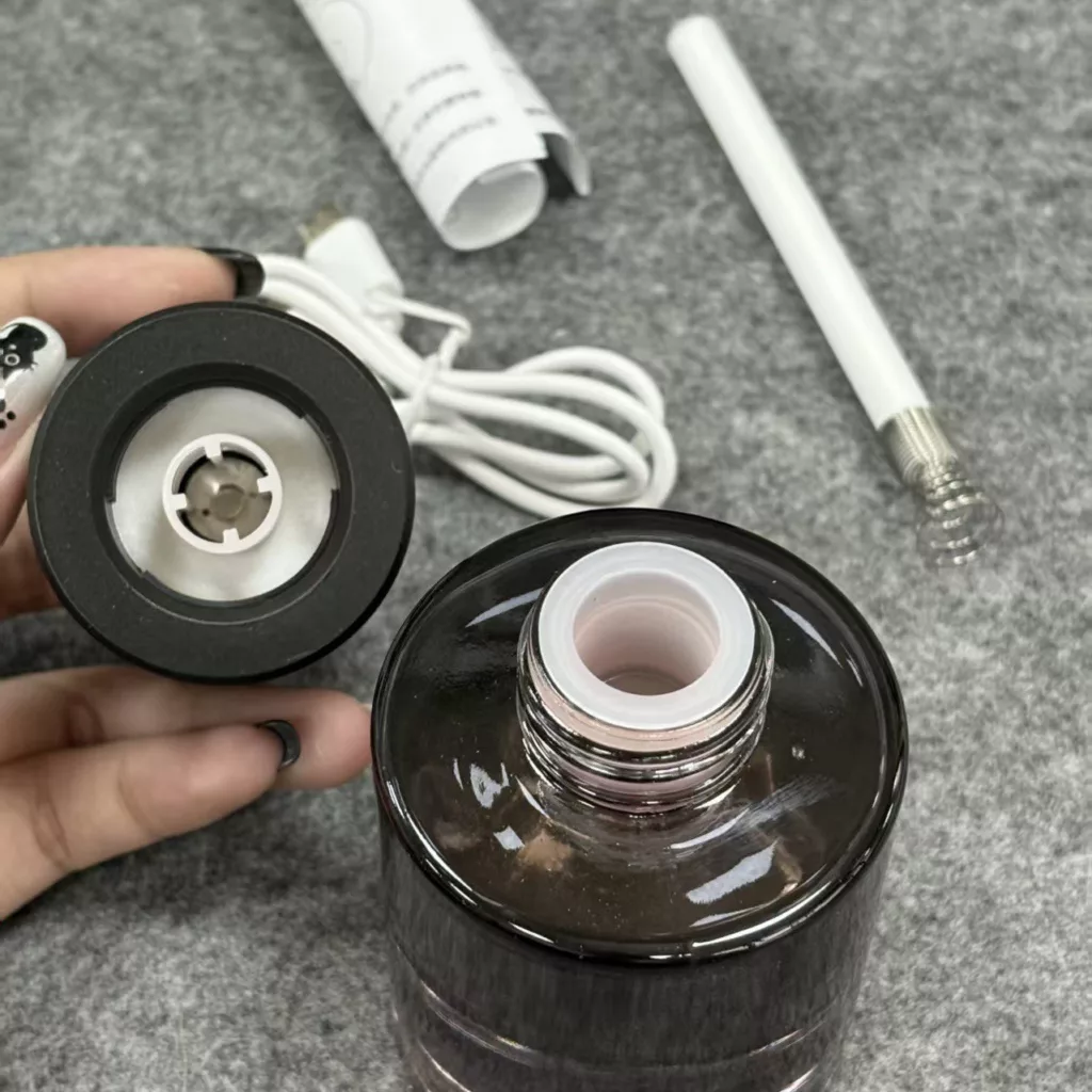 اسپری خوشبوکننده خودرو مدل CAR FRAGRANCE  با رایحه Red Dragon حجم 100 میلی‌لیتر