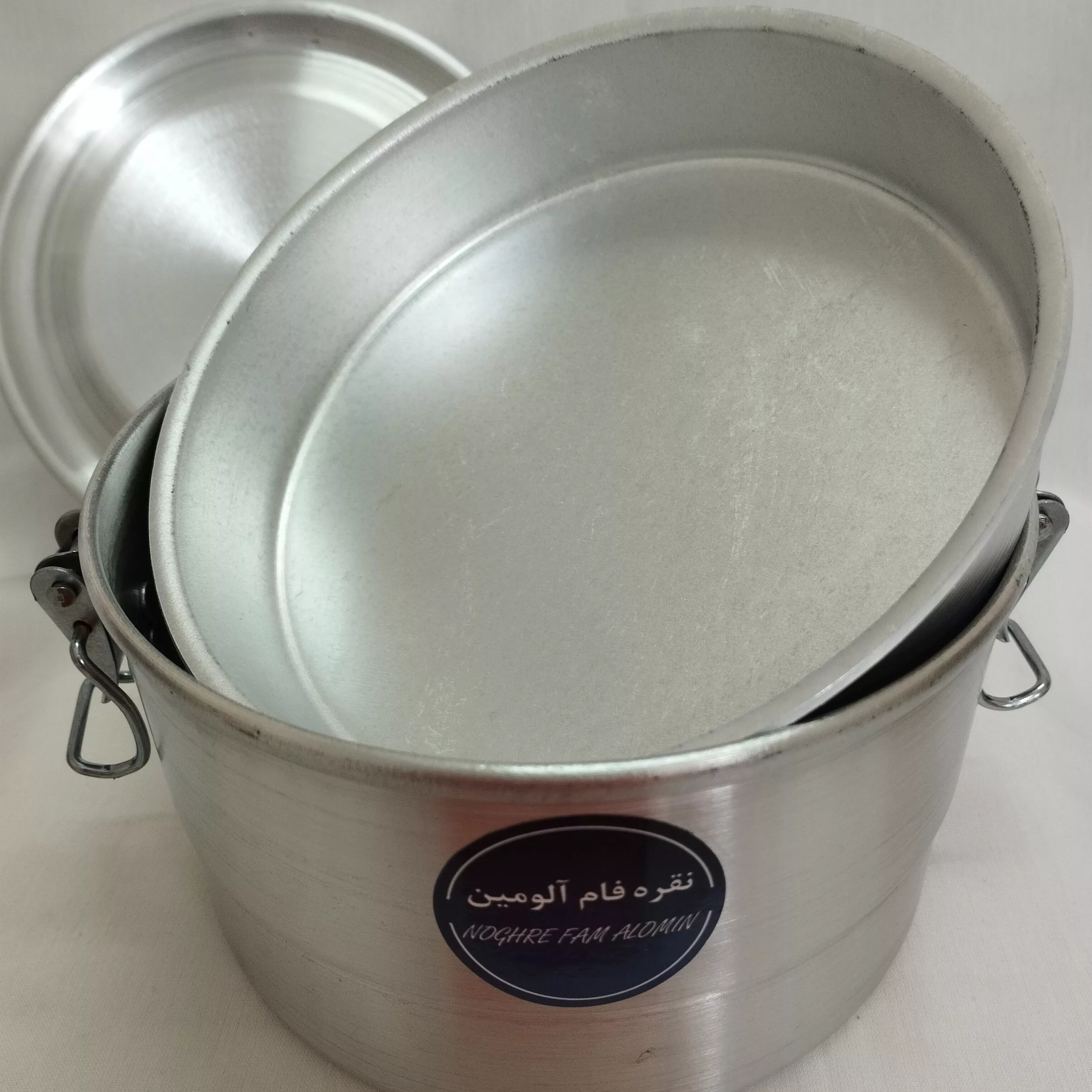 ظرف سفری نقره فام آلومین مدل 2 طبقه کد 001