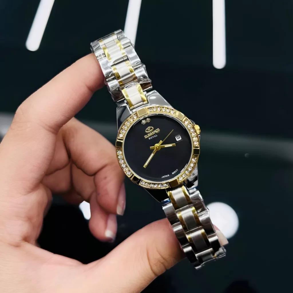 ساعت مچی عقربه‌ای کوارتز زنانه الگانس مدل لوکس بند استیل قاب دور نگین کد E5