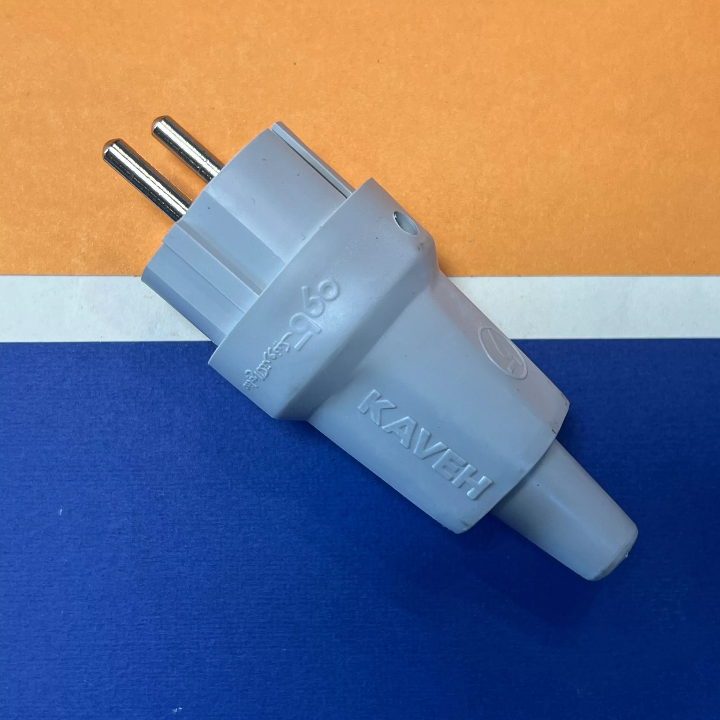 دوشاخه صنعتی کاوه مدل KP2116E بسته 10 عددی