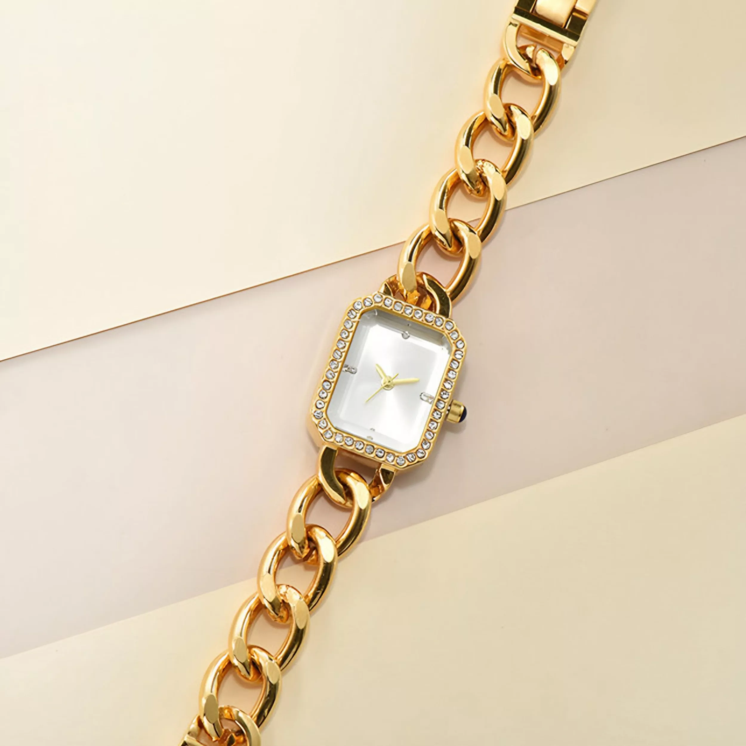 ساعت مچی عقربه ای زنانه مدل دستبندی بند زنجیری دور نگین 7