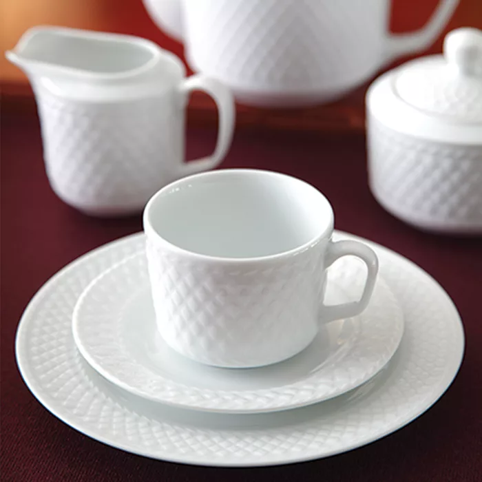 سرویس چینی 76 پارچه چینی یاسمن مدل رادیانس