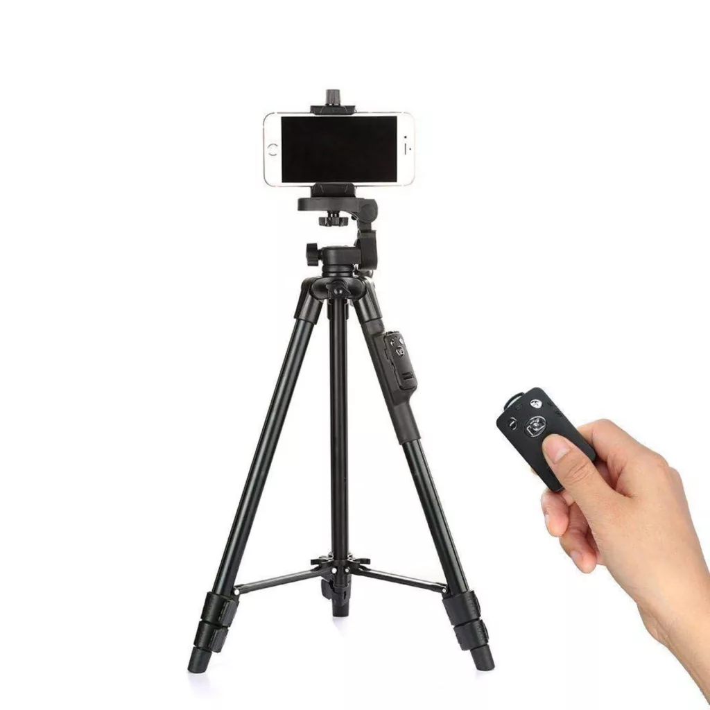 سه پایه نگهدارنده گوشی یانتنگ مدل VCT-5208 به همراه ریموت کنترل