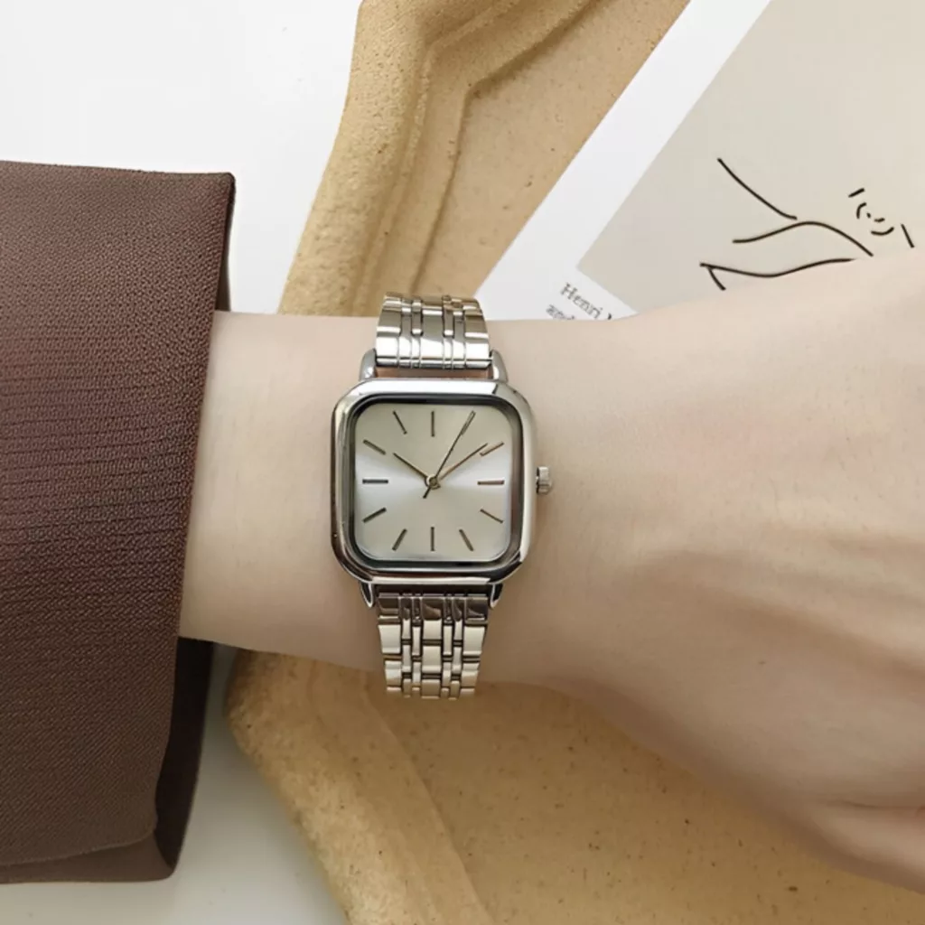 ساعت مچی عقربه ای زنانه مدل مینیمال کلاسیک بند استیل کد 1