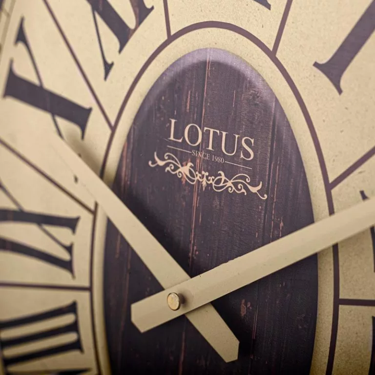 ساعت دیواری لوتوس مدل 9828