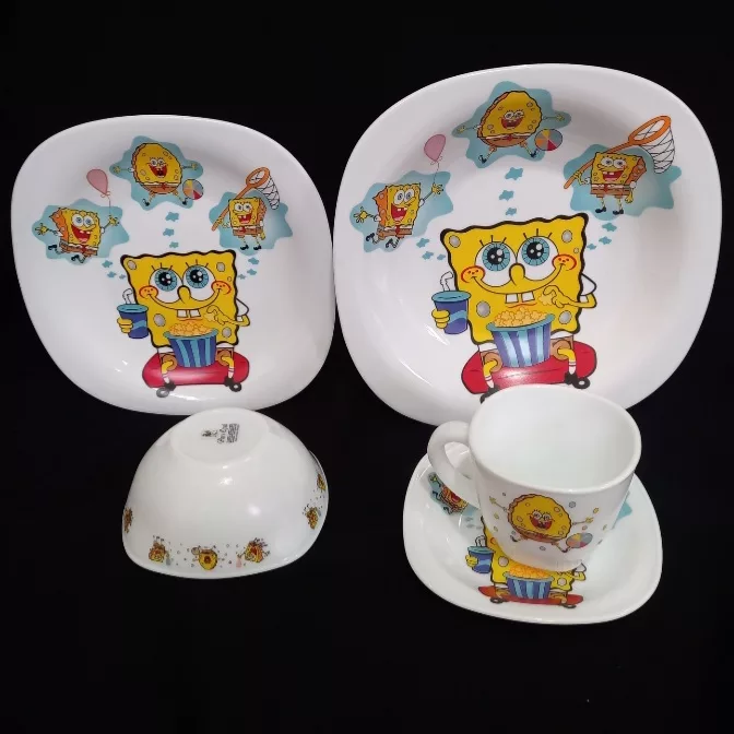 سرویس غذاخوری 5 پارچه کودک پارس اپال طرح باب اسفنجی کد 752