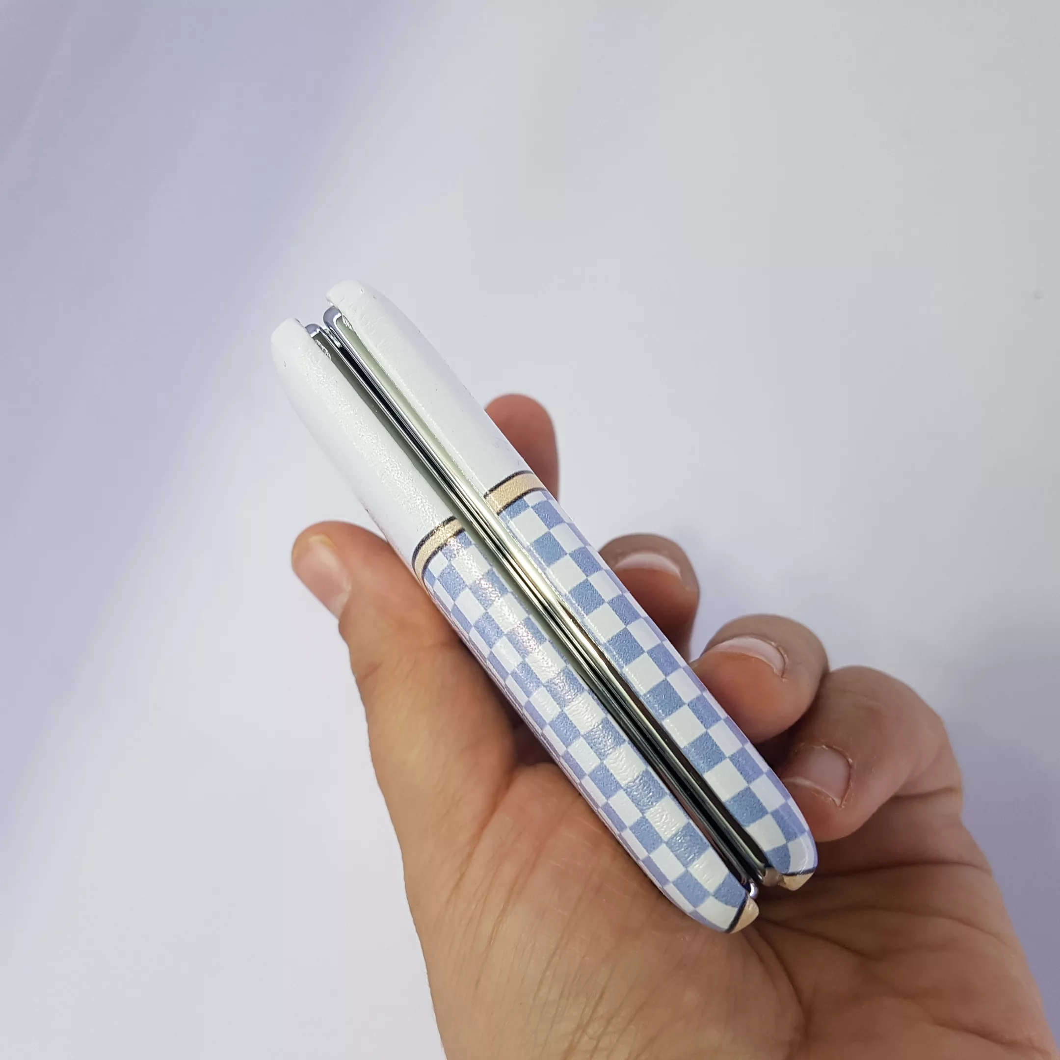 آینه جیبی مدل کیف کد CubBag2025BL