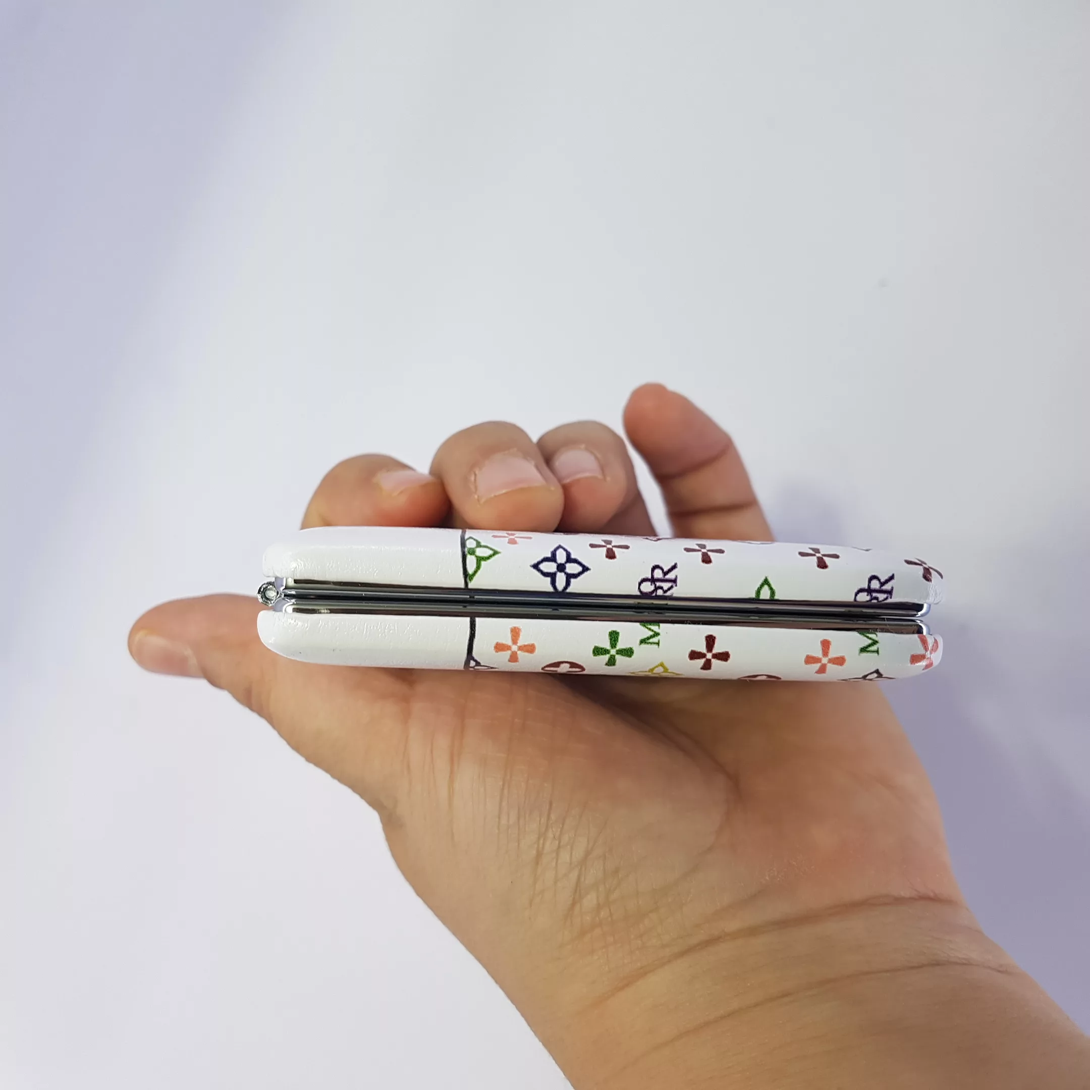 آینه جیبی مدل کیف کد CubBag2025W