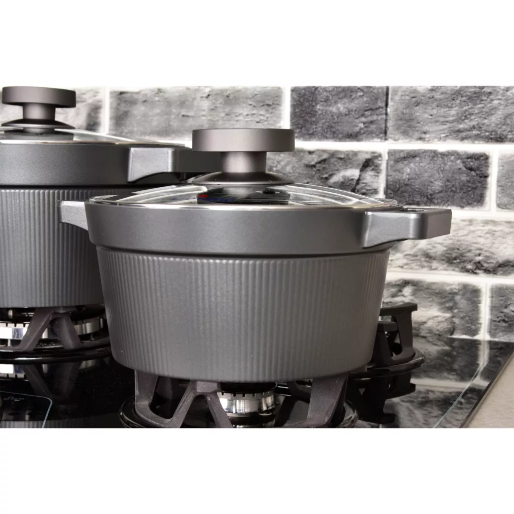 سرویس پخت و پز 8 پارچه یونیک طرح دیاموند کد 8501