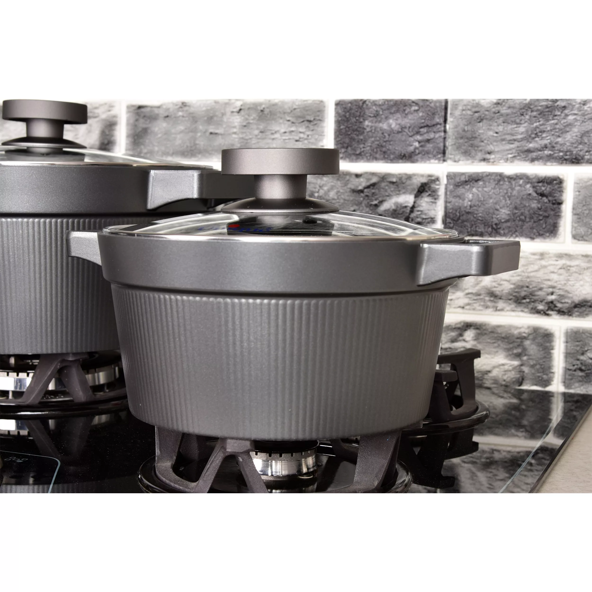 سرویس پخت و پز 8 پارچه یونیک طرح دیاموند کد 8501