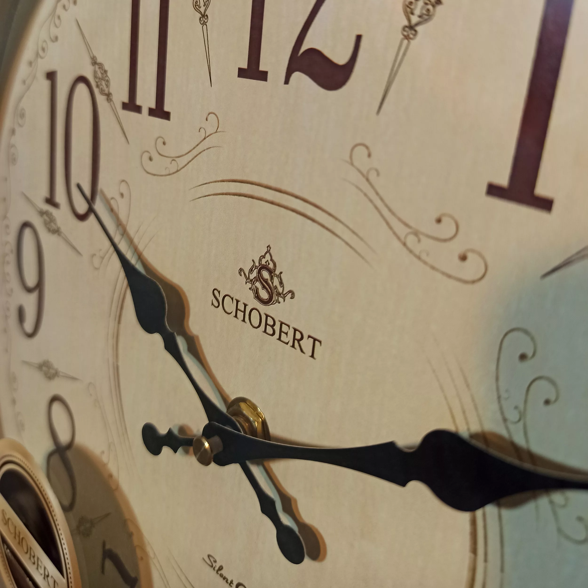 ساعت دیواری شوبرت مدل 5186