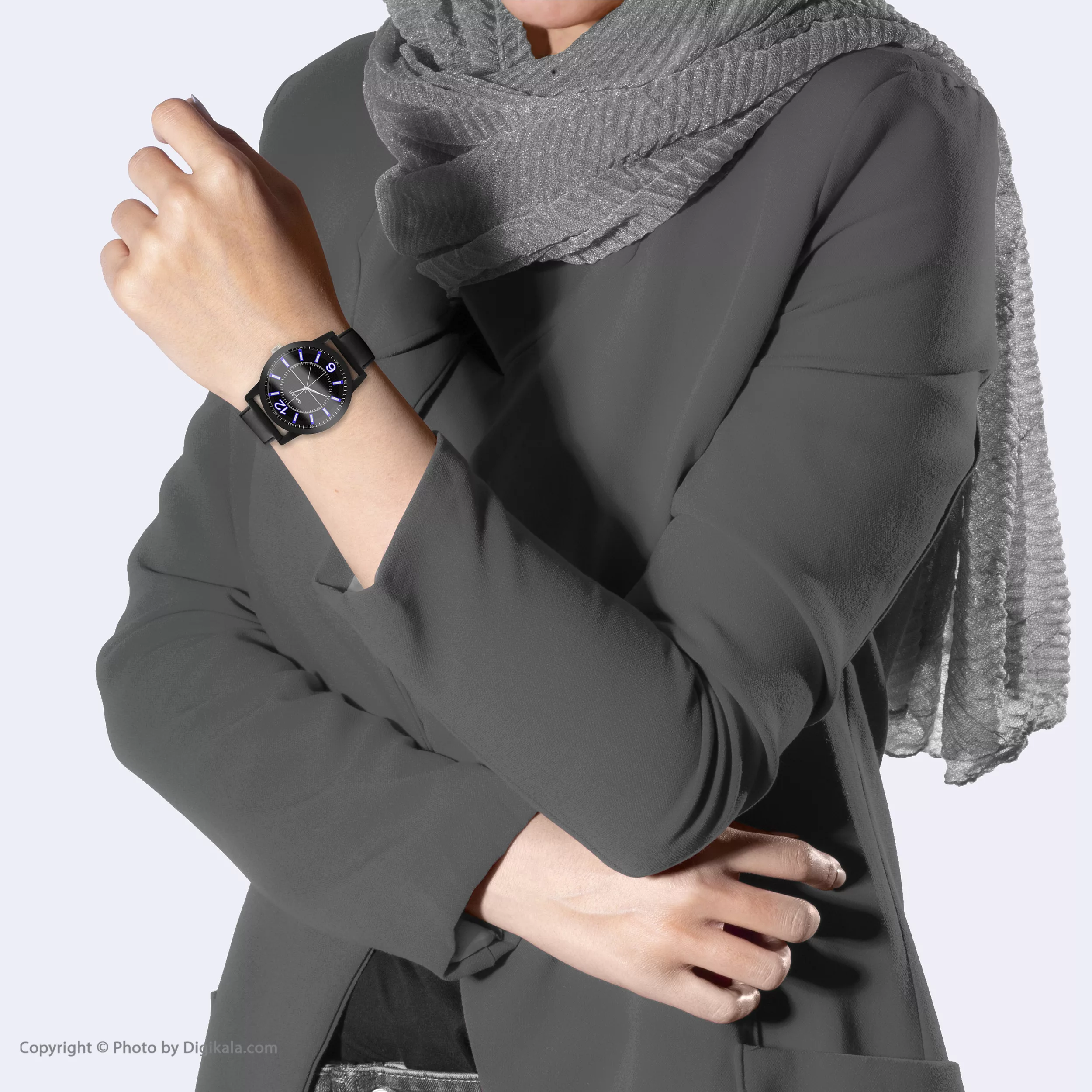 ساعت مچی عقربه ای والار کد LF2870