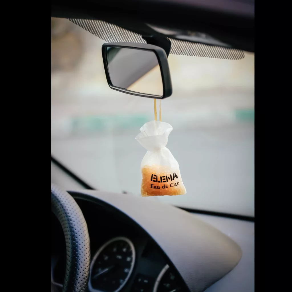 خوشبو کننده خودرو شمع النا مدل کوکو وانیل