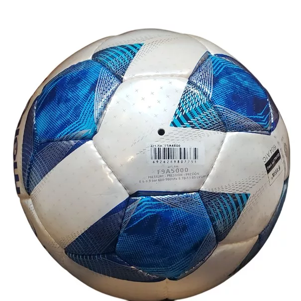 توپ فوتبال  مدل vantaggio 5000