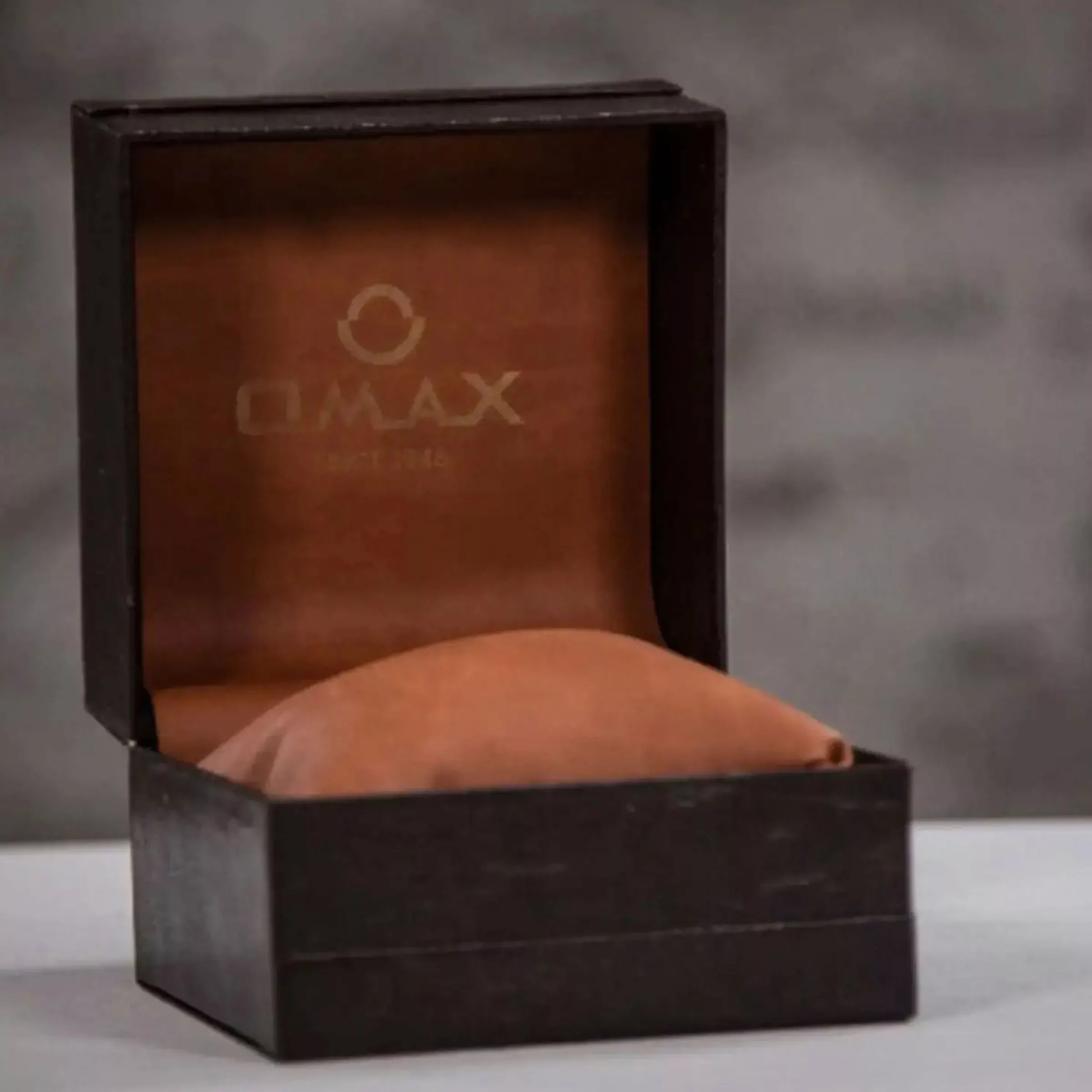 ساعت مچی عقربه‌ای کوارتز زنانه اوماکس مدل JSS028N00FO