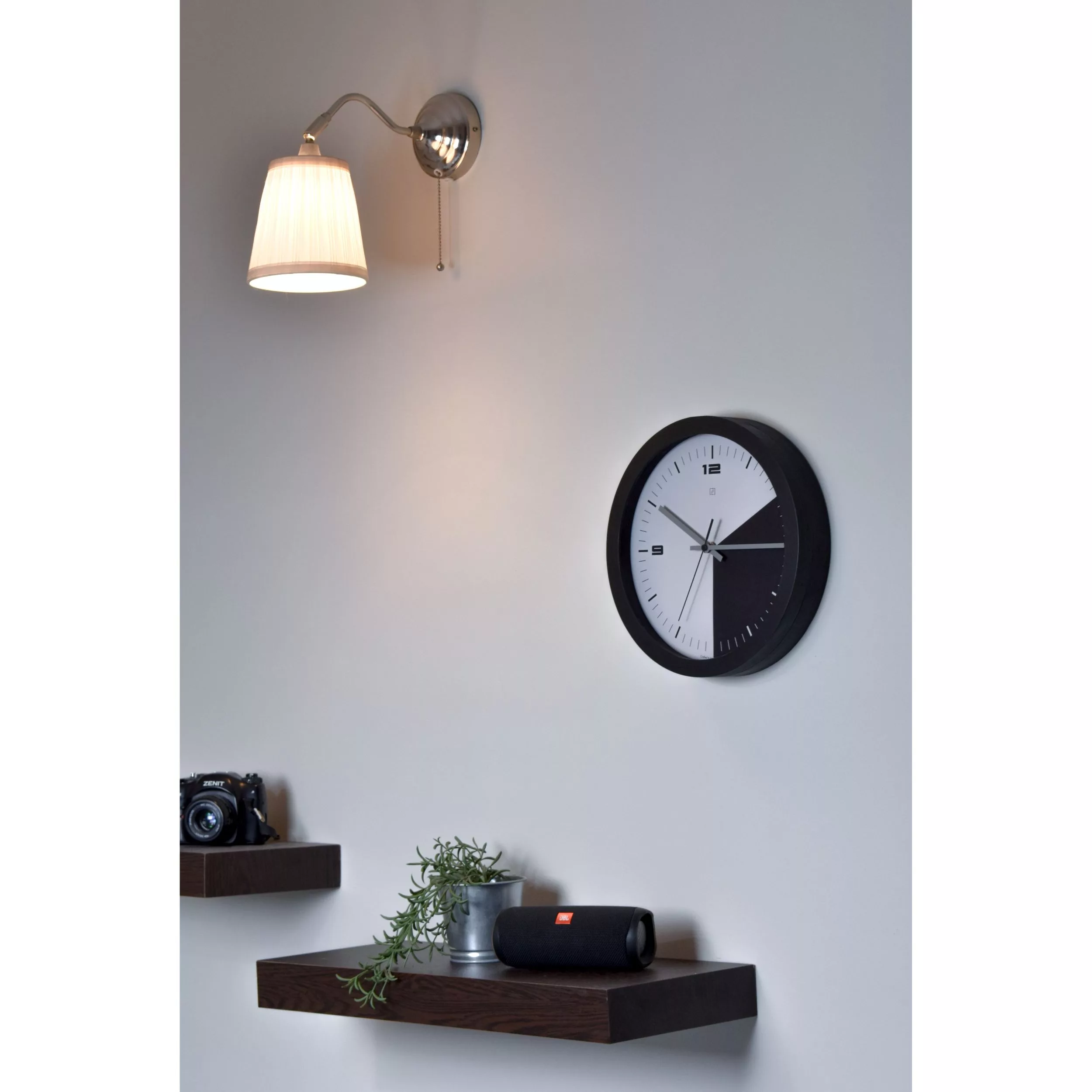 ساعت دیواری کوارتز لوپیک مدل اکلیپس کد B301002