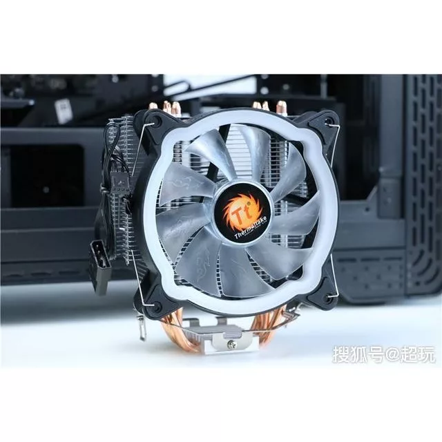 خنک کننده پردازنده ترمالتیک مدل D400P RGB