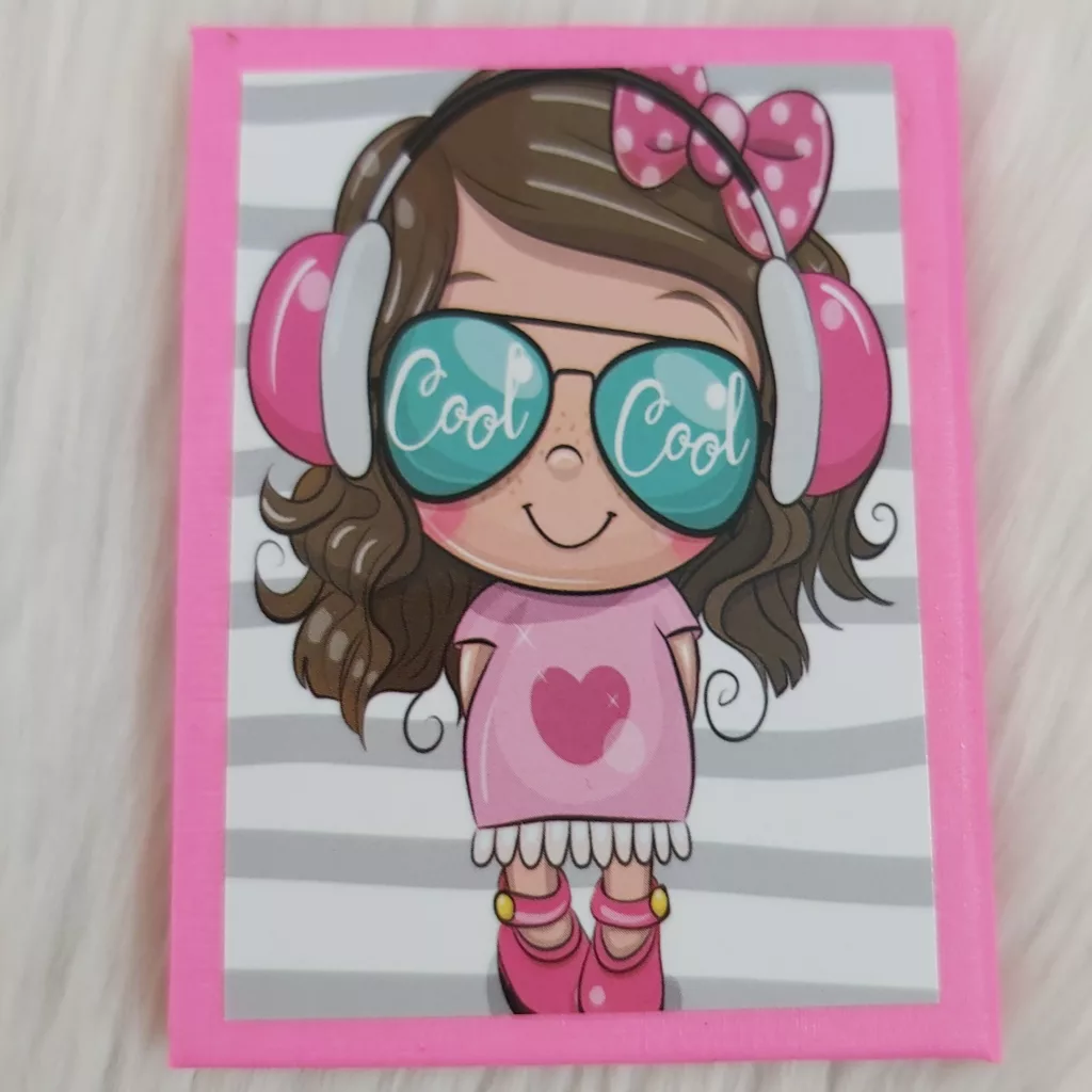 آینه جیبی طرح دختر عروسکی کد gir120