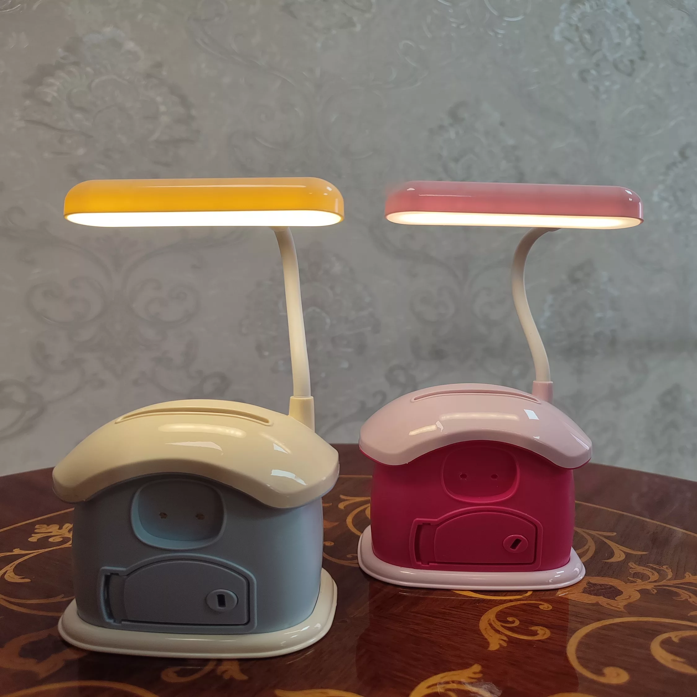 چراغ خواب کودک و قلک مدل خانه QS001