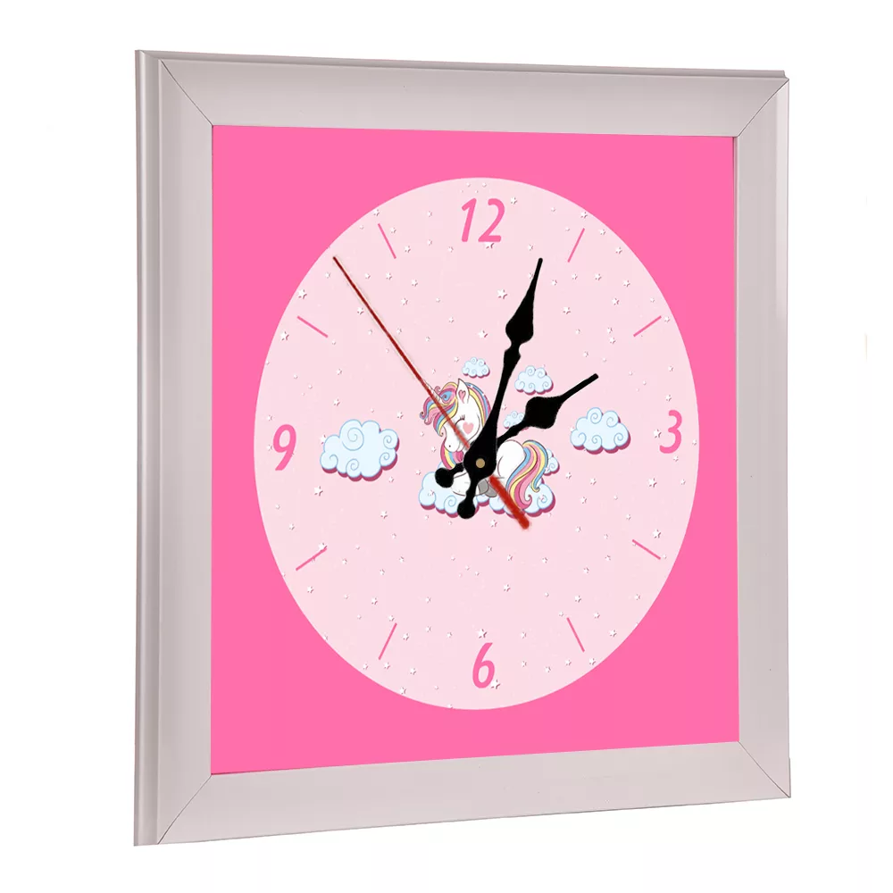 لوستر اتاق کودک مدل تک شاخ و ماه به همراه ساعت دیواری و آباژور رومیزی