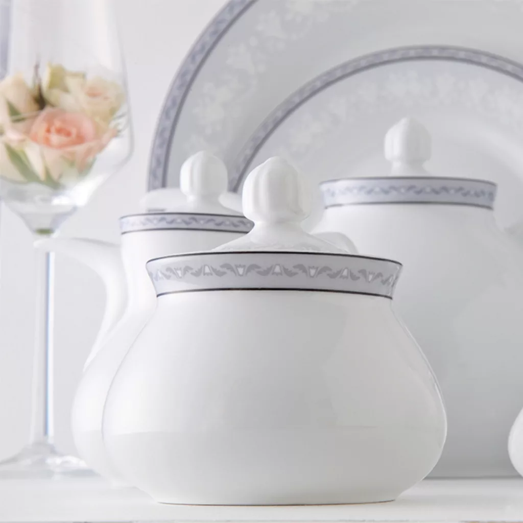 سرویس غذاخوری 108 پارچه 12 نفر چینی زرین ایران مدل وایت رز سری شهرزاد درجه یک