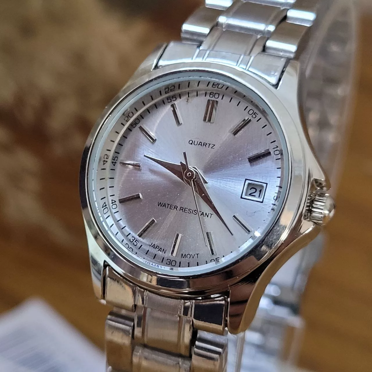 ساعت مچی عقربه ای زنانه مدل کلاسیک n2