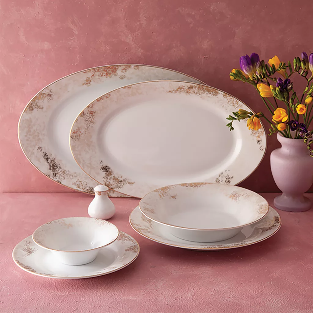 سرویس غذاخوری 35 پارچه چینی زرین ایران سری شهرزاد مدل کلودیا درجه یک