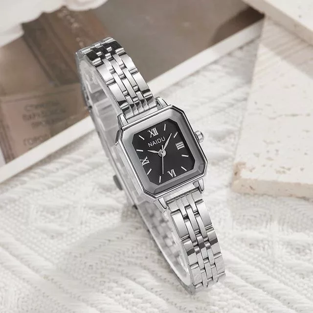 ساعت مچی عقربه ای زنانه مدل کلاسیک m