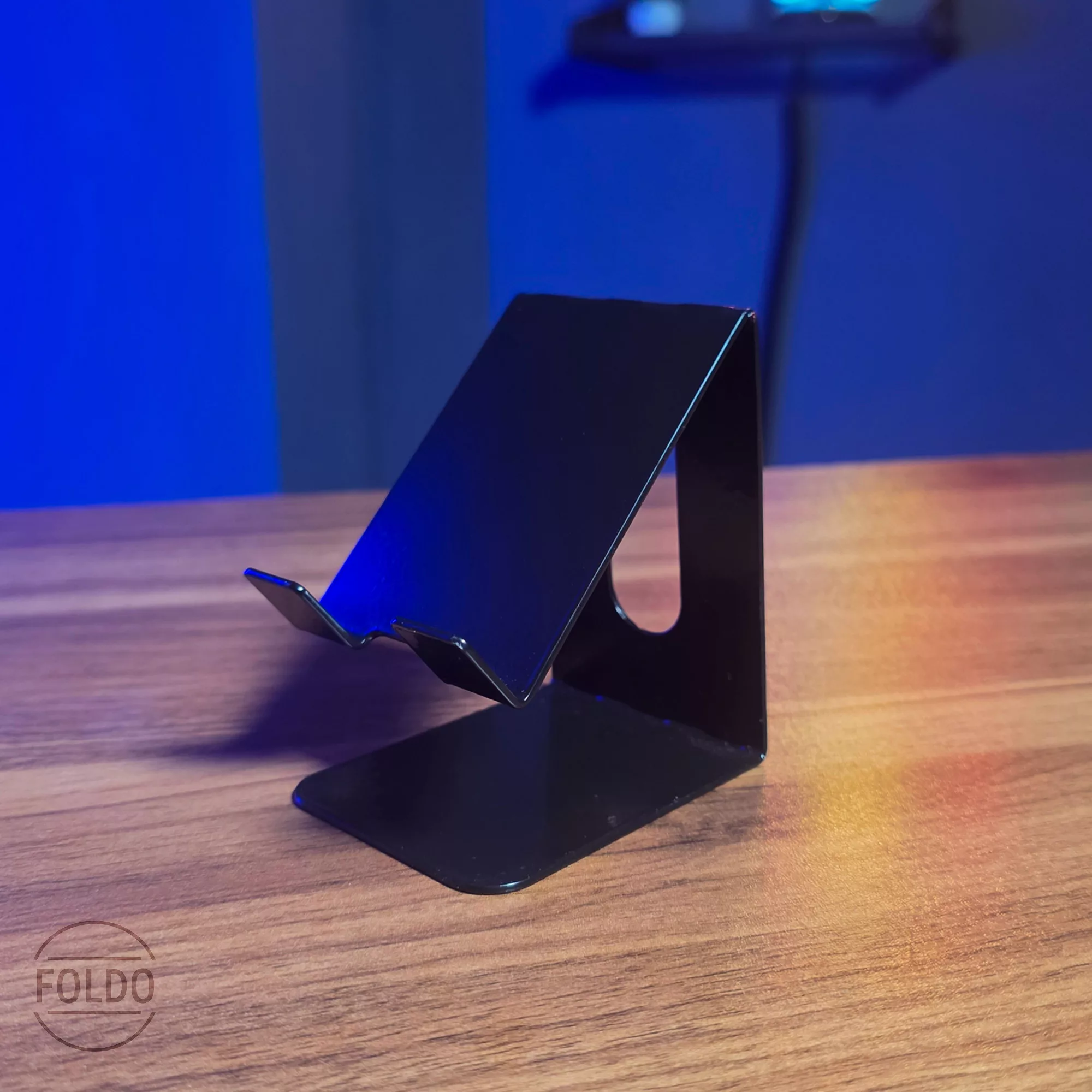 پایه نگهدارنده گوشی موبایل و تبلت فولدو مدل FO-PH01
