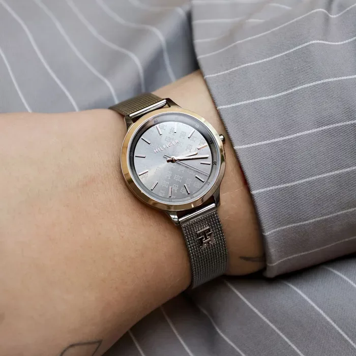 ساعت مچی عقربه‌ای کوارتز زنانه تامی هیلفیگر مدل 1782587