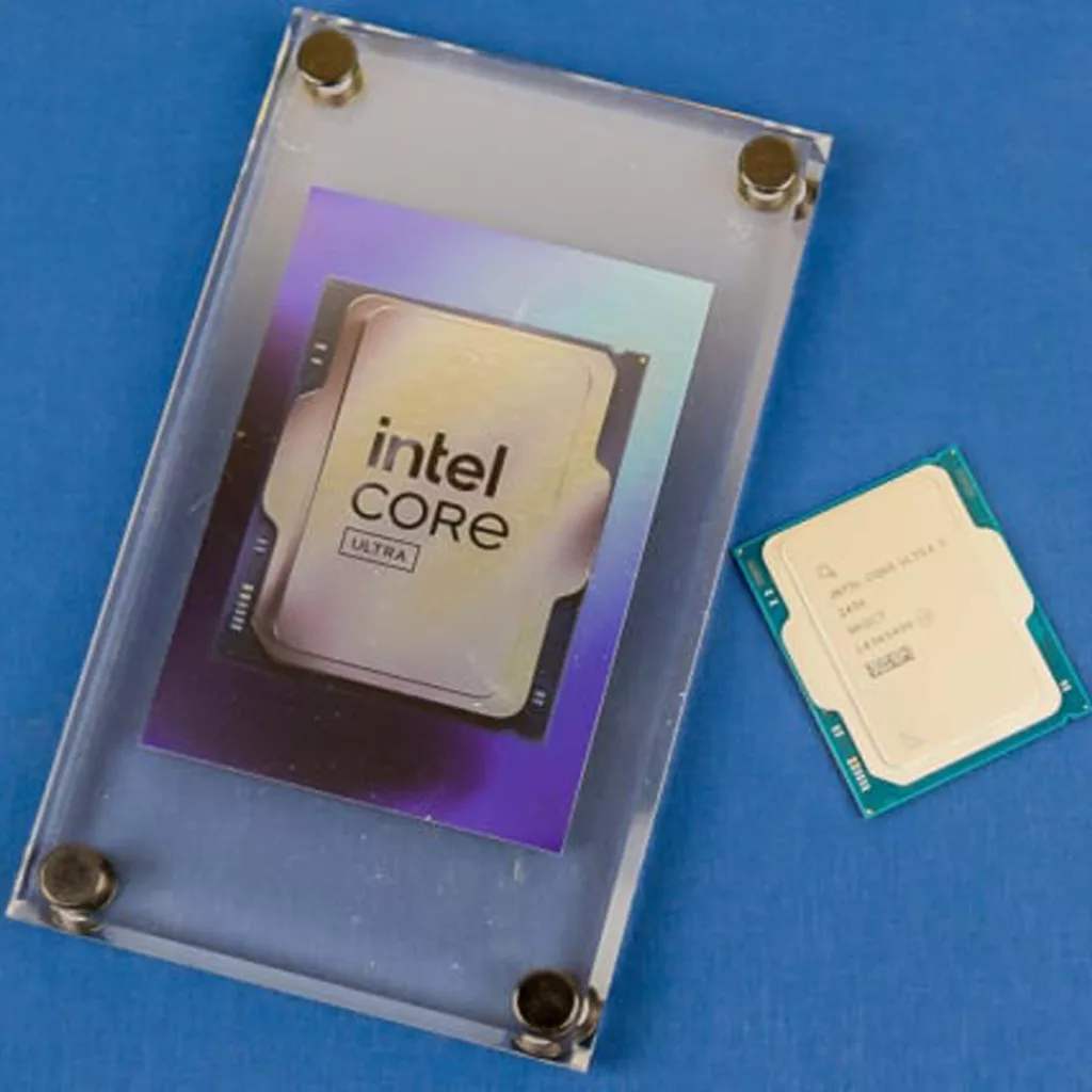 پردازنده مرکزی اینتل مدل Core Ultra 5 245KF - Tray