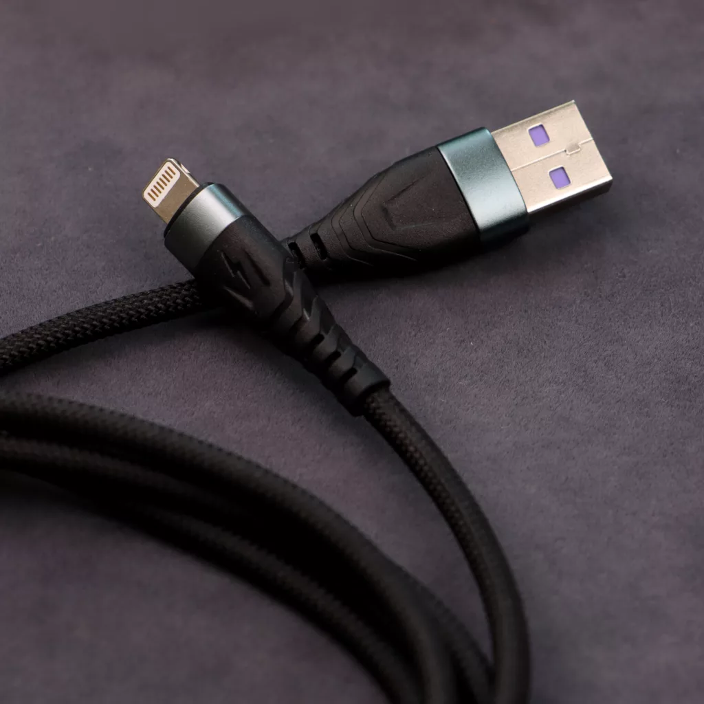 کابل تبدیل USB به لایتنینگ کی اف سنیور مدل S8ـ_IP طول 1.2 متر