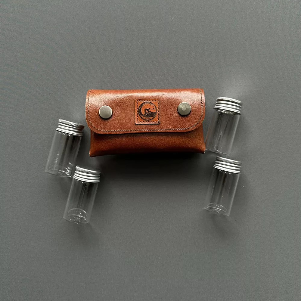 ظرف ادویه سفری هیواک مدل بوشکرفت کد 7 مجموعه 4 عددی