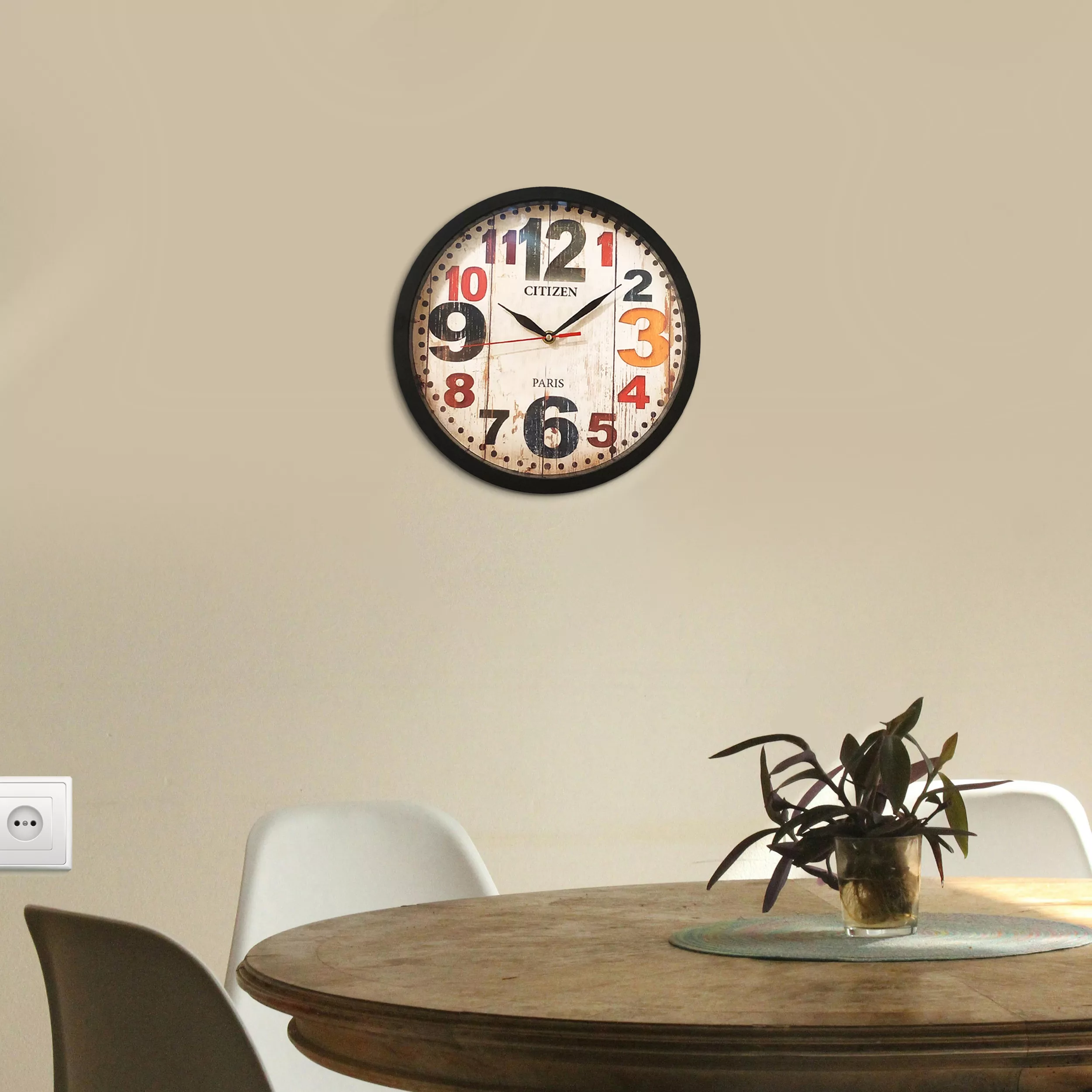 ساعت دیواری مدل پاریس