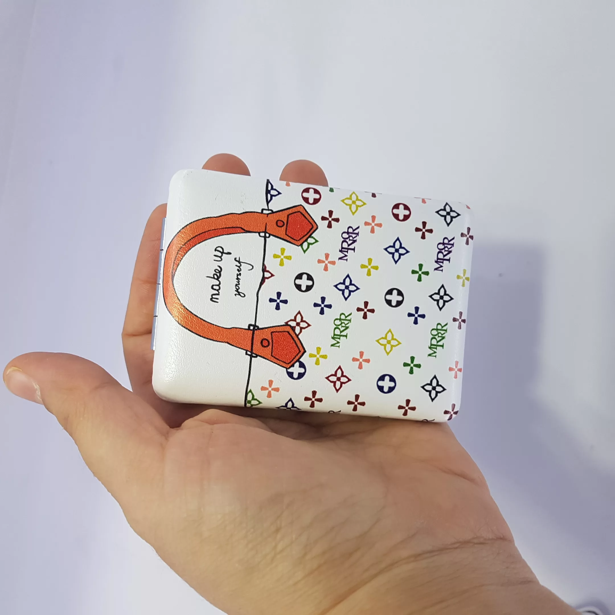 آینه جیبی مدل کیف کد CubBag2025W