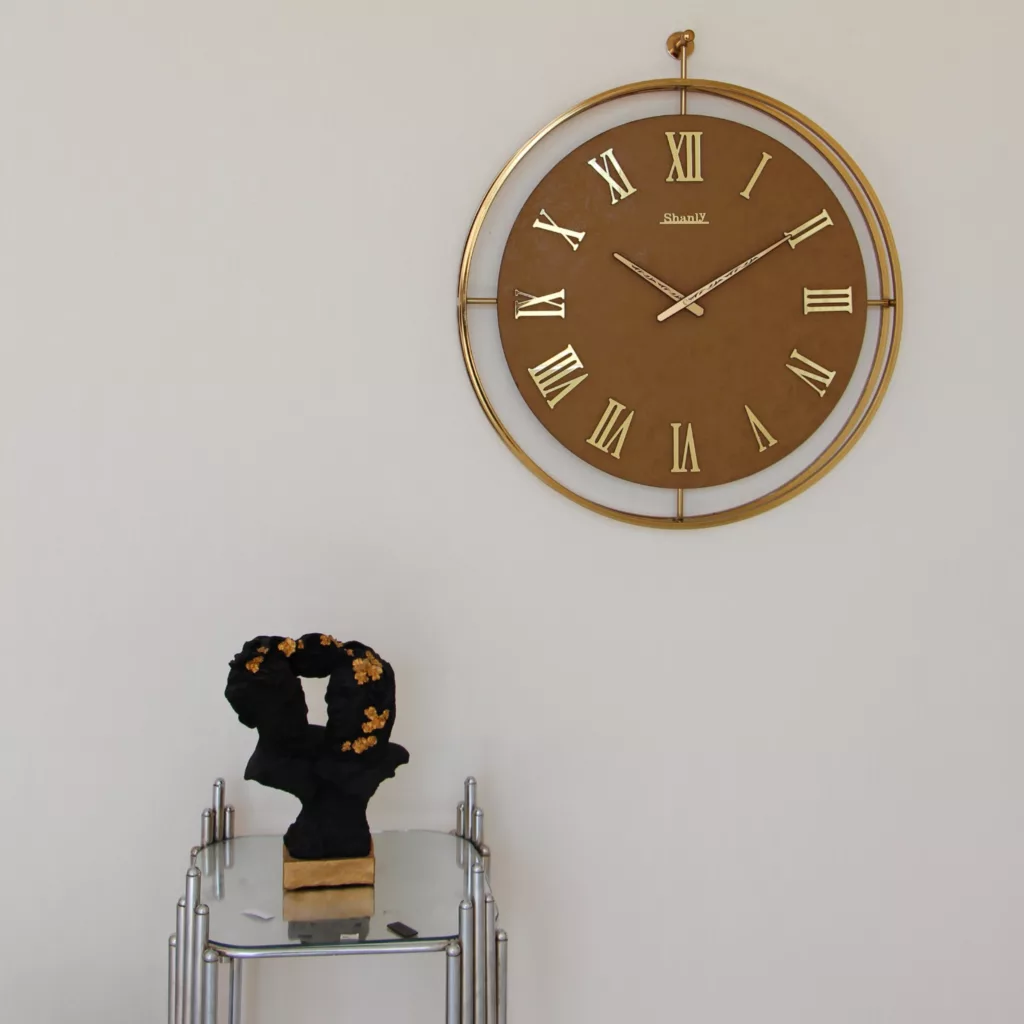 ساعت دیواری کوارتز سانلی طرح فلزی چرمی کد ۱۱