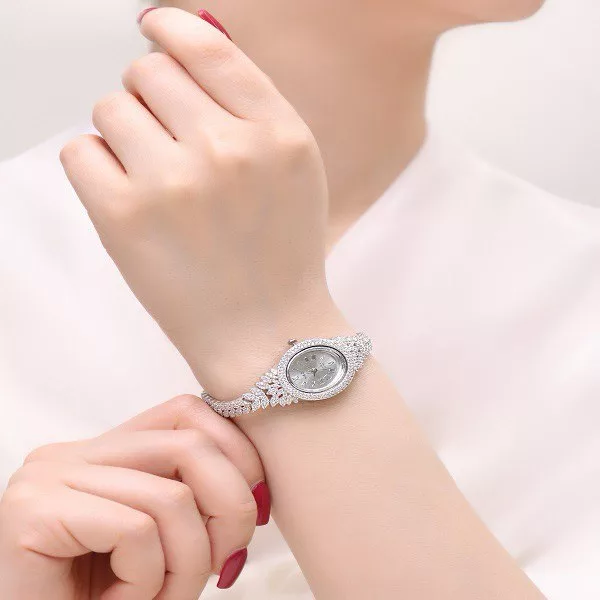 ساعت مچی عقربه ای نقره زنانه مدل گندم BARF5