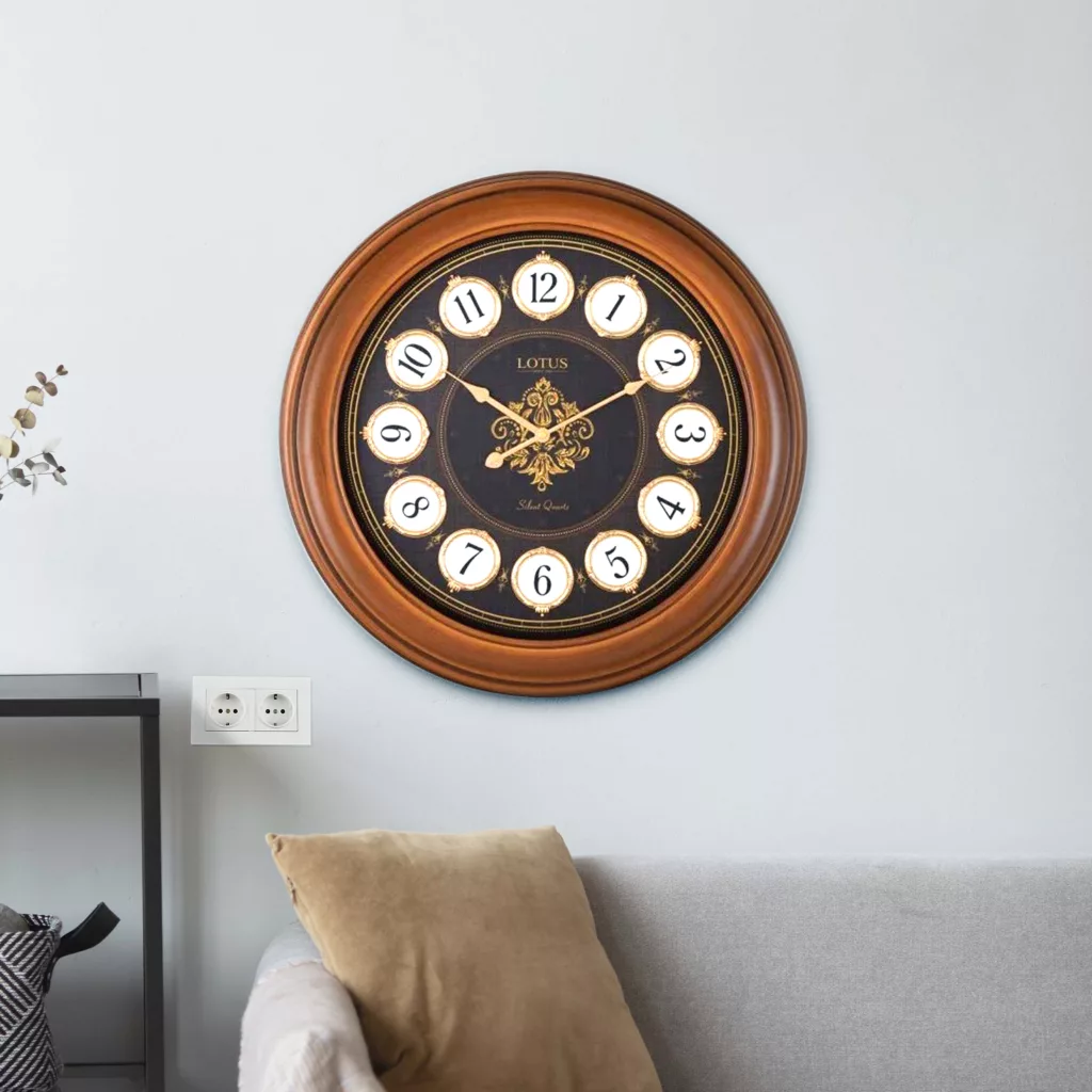 ساعت دیواری لوتوس مدل L013-BENSON-BR