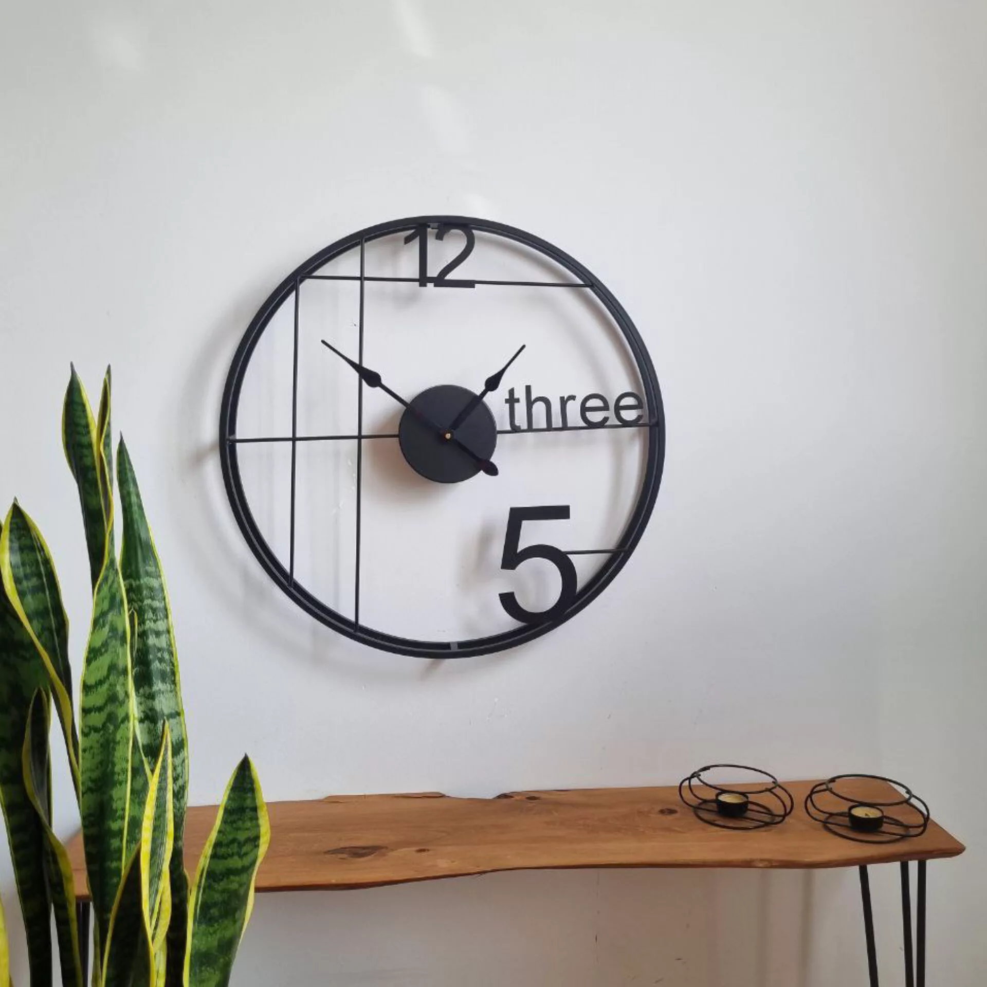 ساعت دیواری مدل ایلیا