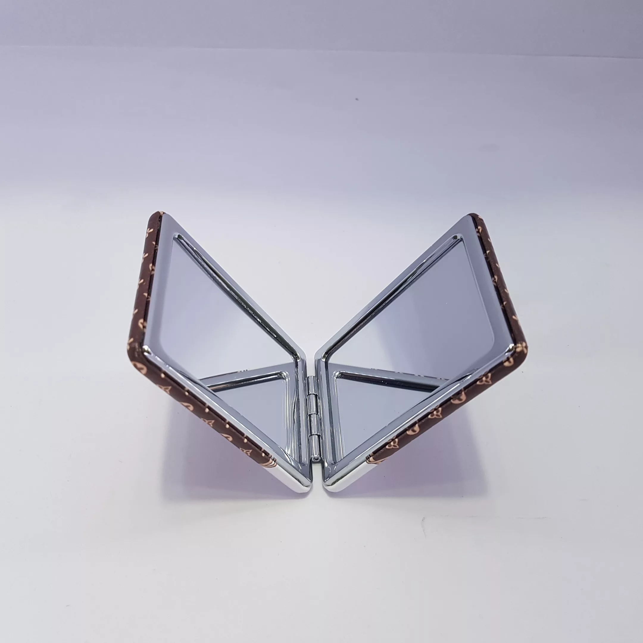 آینه جیبی مدل کیف کد CubBag2025Br