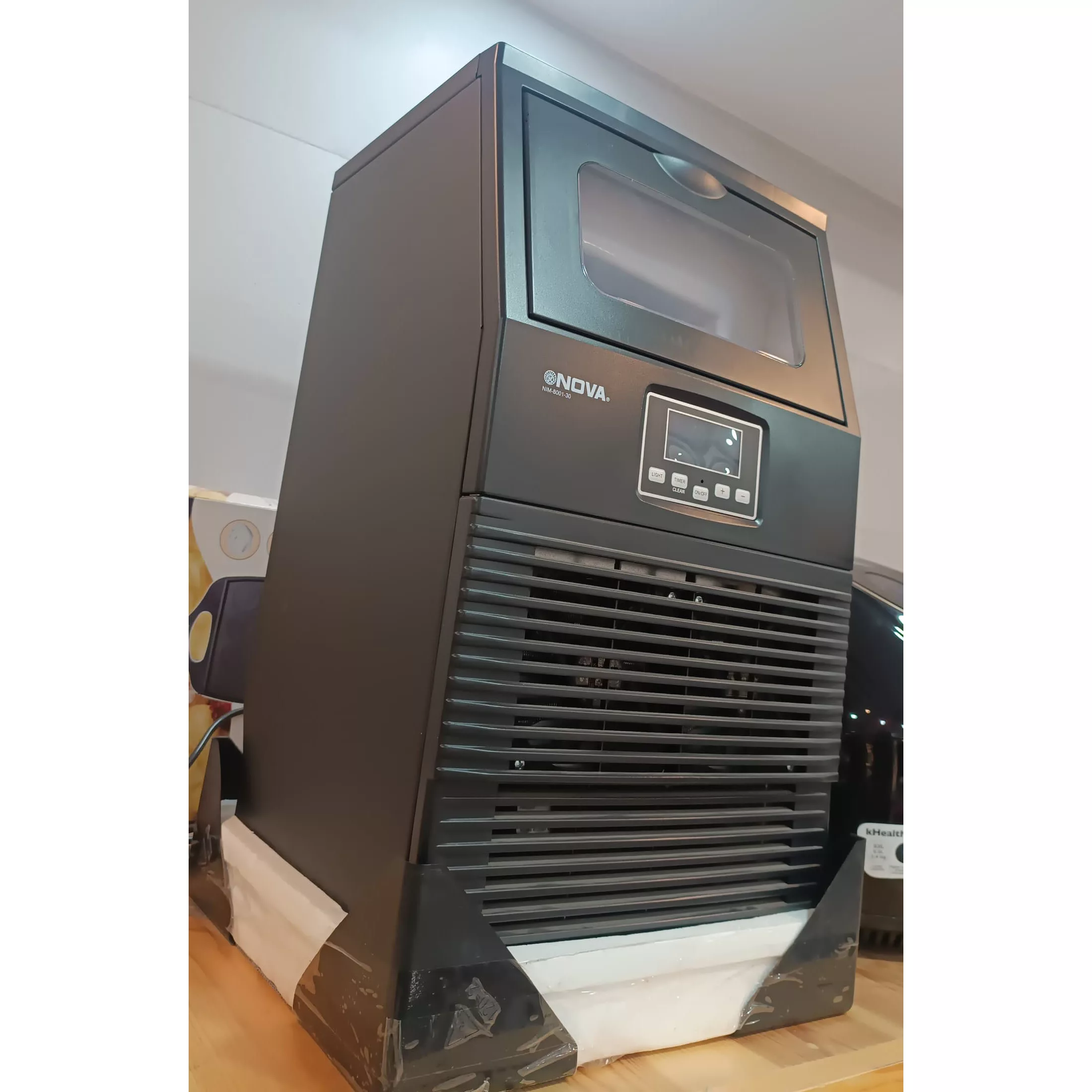 یخ ساز نوا مدل 8001