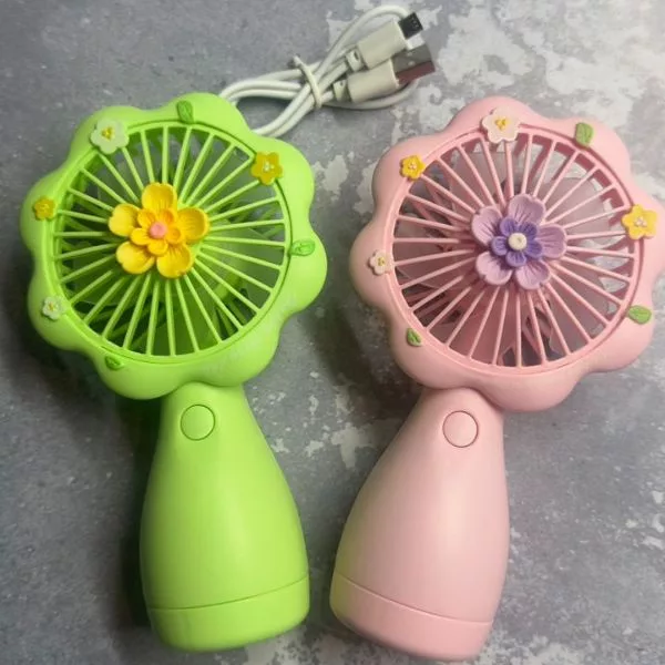 پنکه شارژی مدل همراه ZB096A طرح گل ظرفیت 250 میلی آمپر بر ساعت