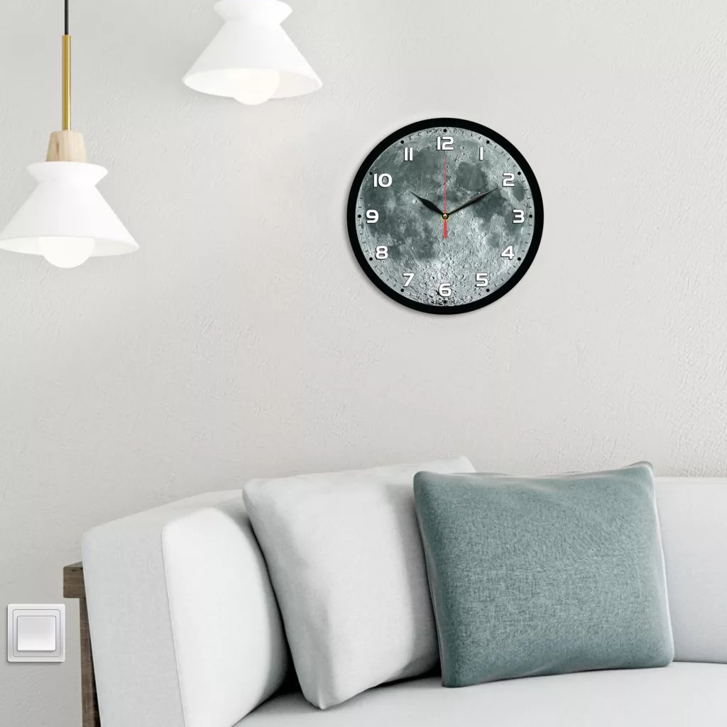 ساعت دیواری طرح ماه کد 1156